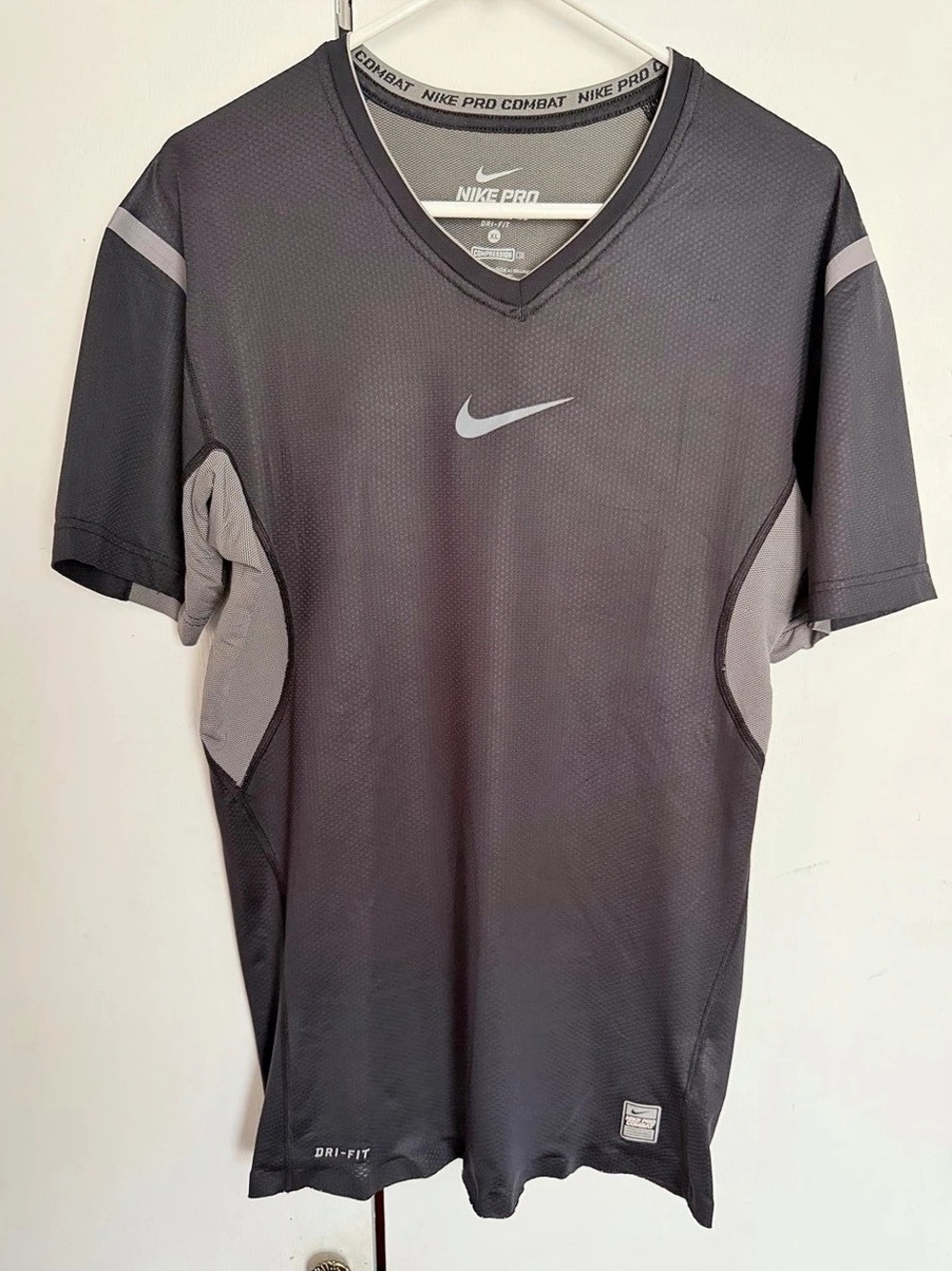 Nike Pro Combat Dri-FIT Compression Shirt Men's Black & Gray XL G23